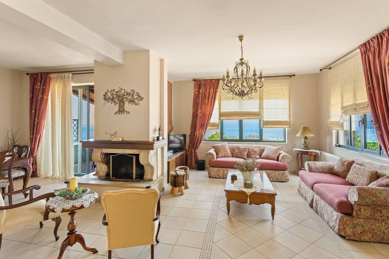 Foto 5 von 40: Ferienhaus „Villa Oneiro“ mit Meerblick, WLAN und Klimaanlage