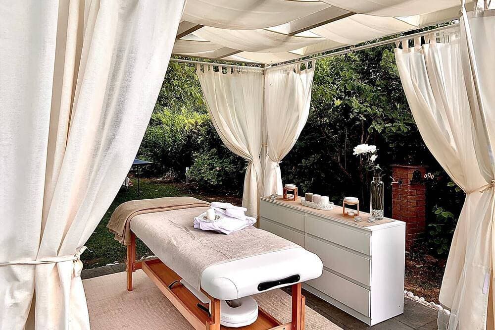 Foto 8 von 30: Toskanische Villa mit Infinity-Salzpool und beheiztem Whirlpool mit atemberaubender Aussicht