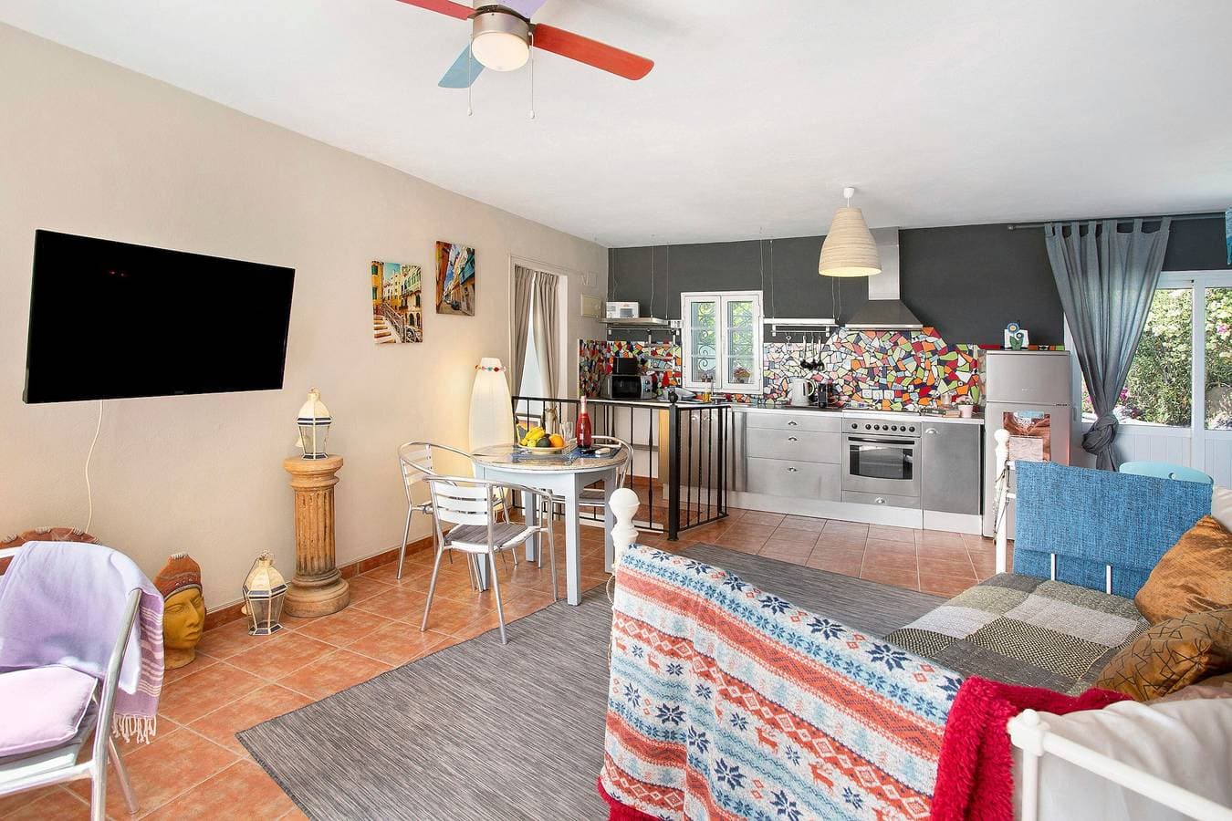 Foto 8 von 25: Finca Fani 2 mit Meerblick, Bergblick, Gemeinschaftspool, Terrasse und Garten