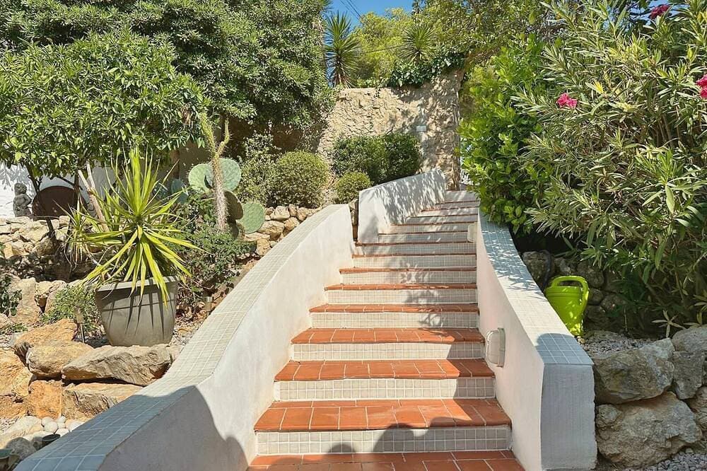 Foto 11 von 30: Entire Luxury Villa with breathtaking views