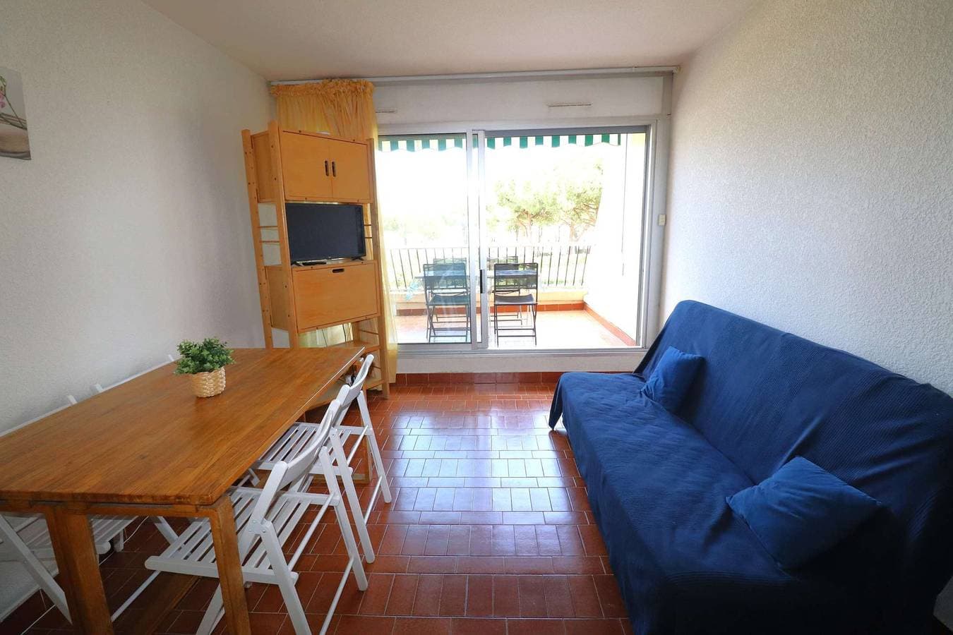 Foto 3 von 26: Studio für 4 Personen mit Pool