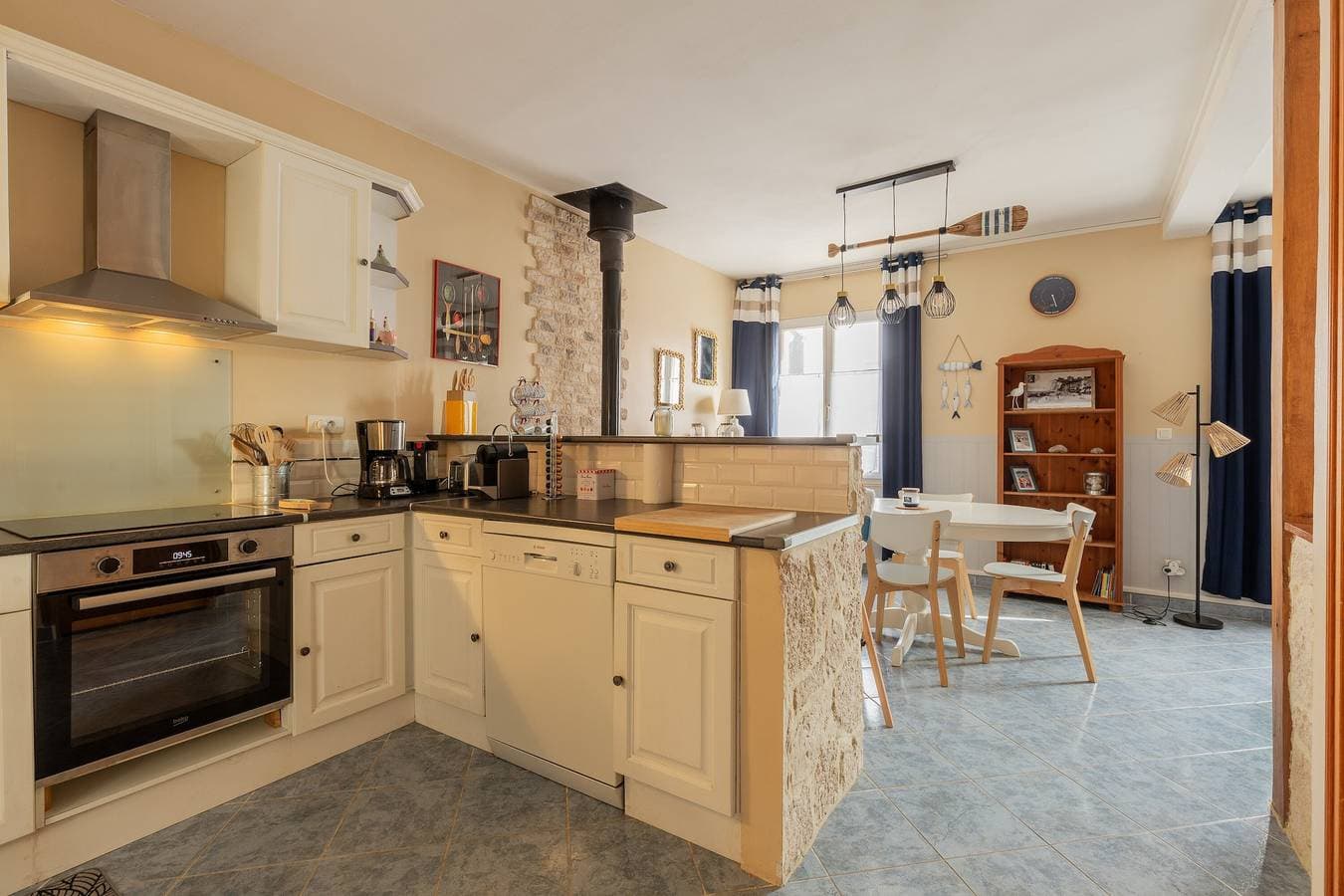 Foto 8 von 28: Ferienhaus „Für bis zu 8 Personen“ mit Terrasse