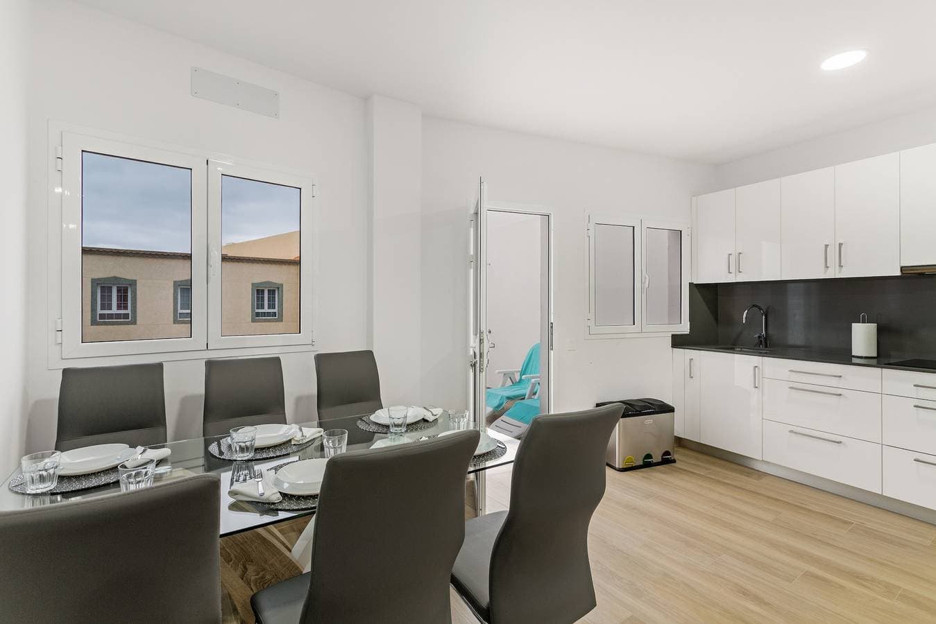 Foto 4 von 29: Ferienwohnung 'Lola' mit Bergblick, privater Terrasse und Wi-Fi