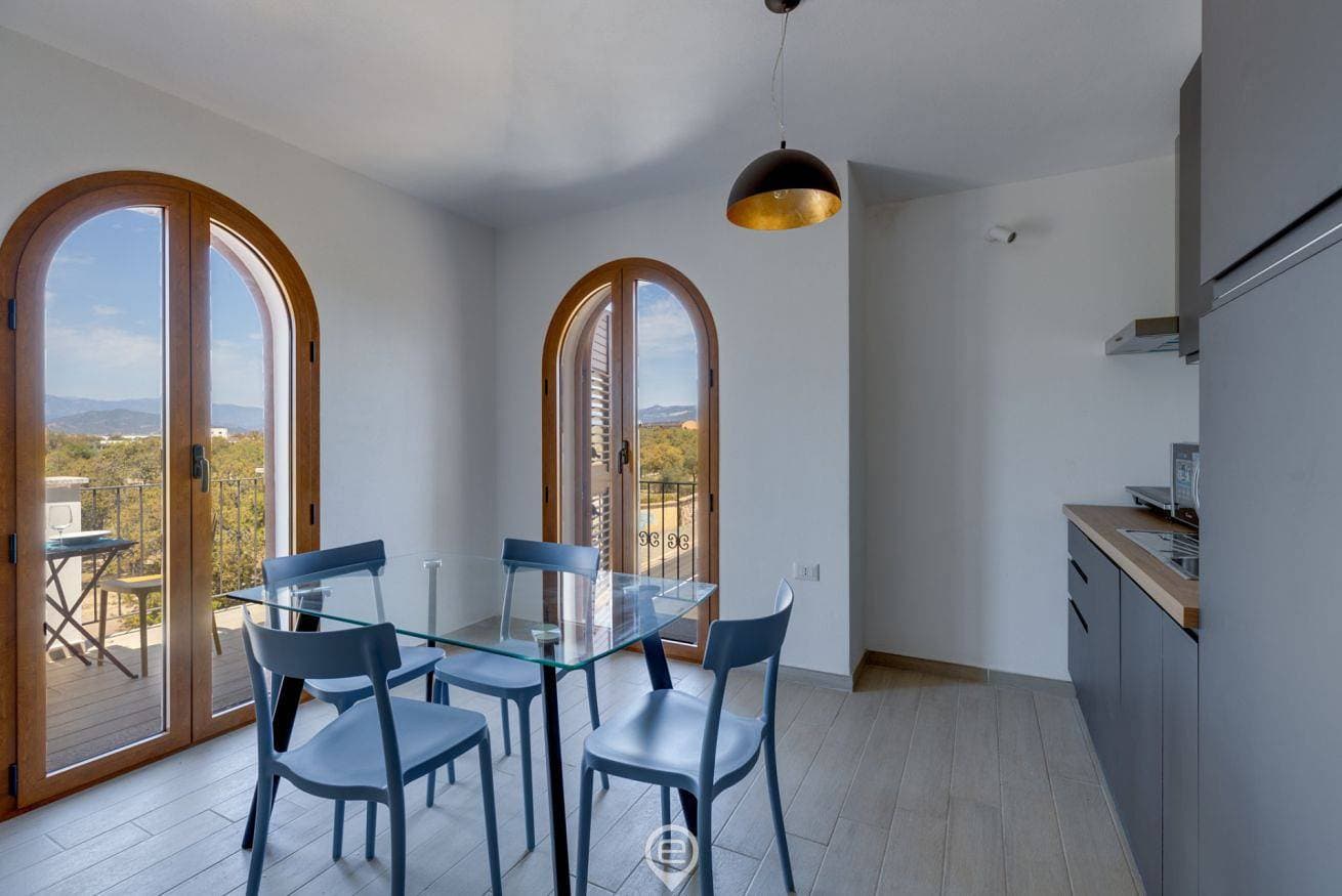 Foto 4 von 31: Ferienwohnung für 4 Personen mit Balkon/Terrasse