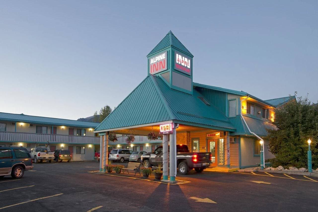 Alpine Inn 1