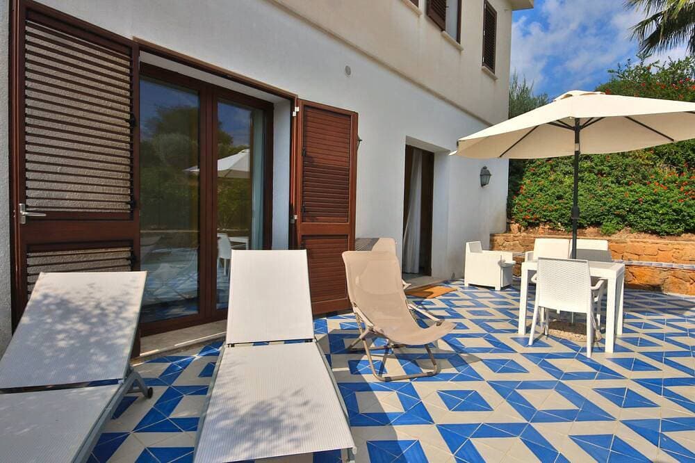 Amary Suite 2 + 2-Terrasse & Strand von KlabHouse 1