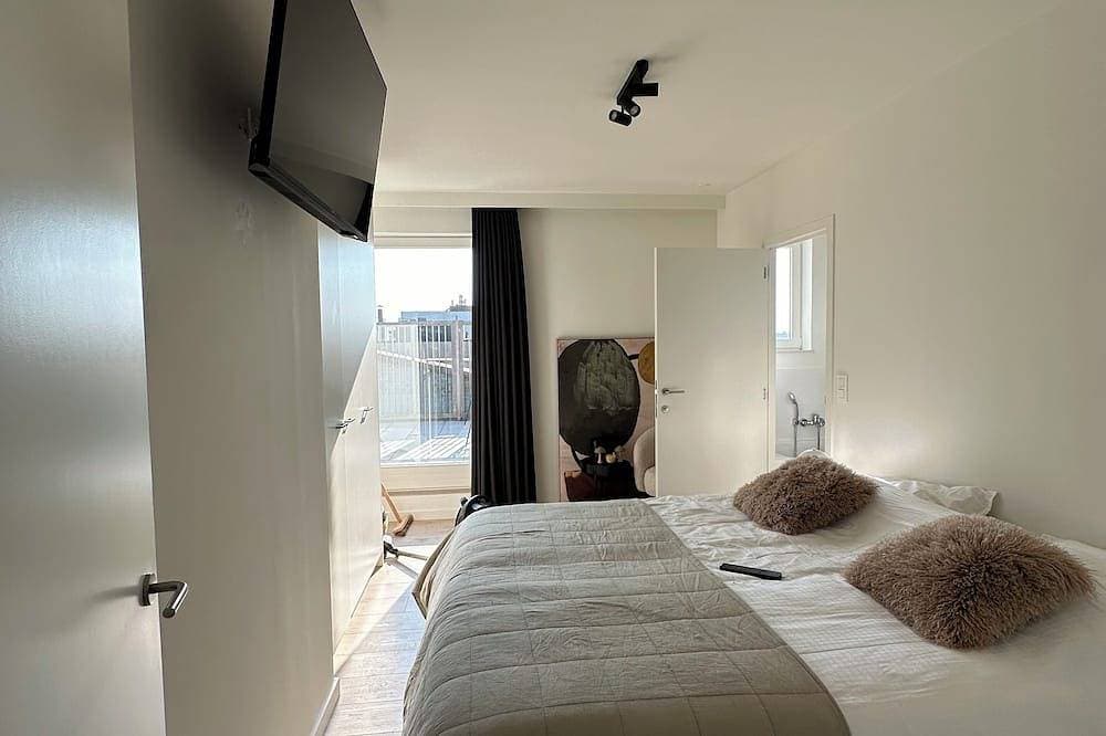 Foto 4 von 15: Magnifique Penthouse Front de mer vue mer Except 90 M2 de Terrasse 2 Garages