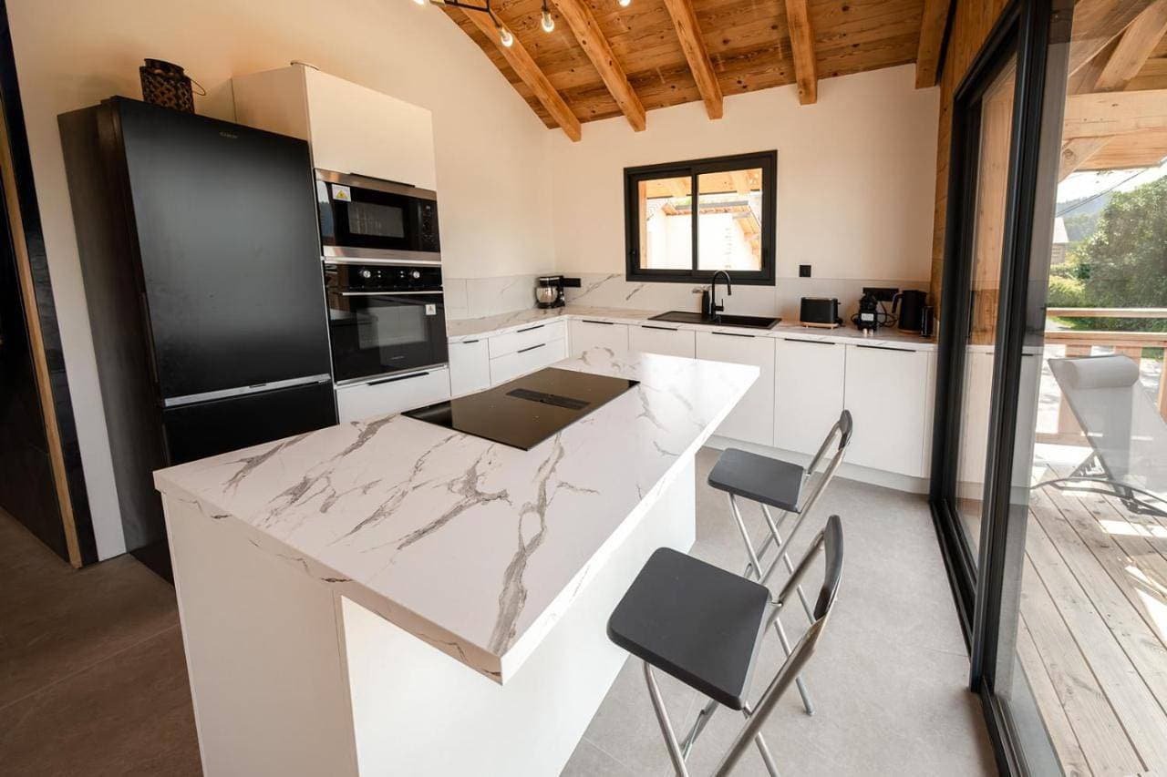 Foto 4 von 24: Three-Bedroom Chalet