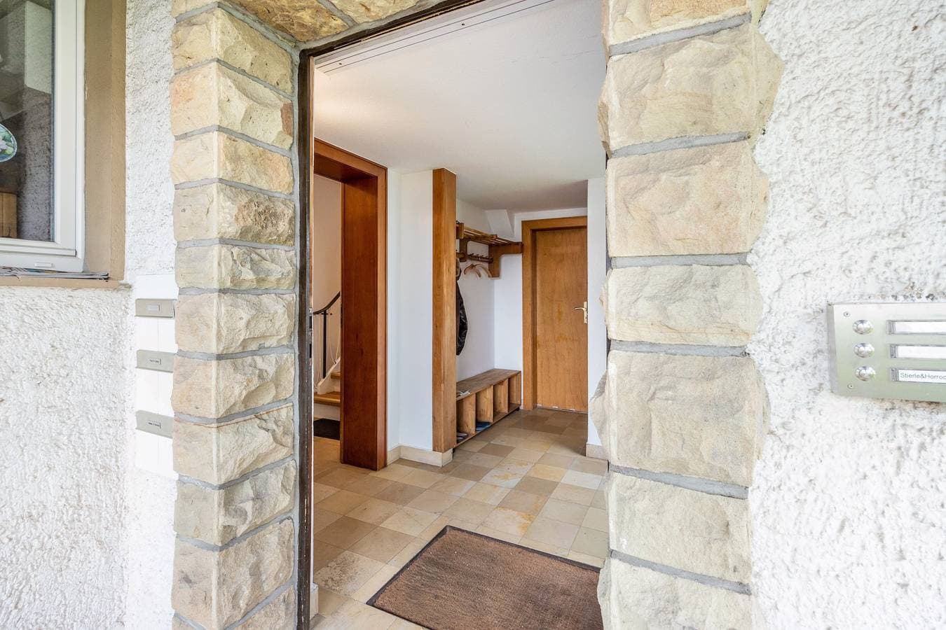 Foto 7 von 25: Einzimmerapartment 'Ruhiges Apartment' mit Balkon und Wi-Fi
