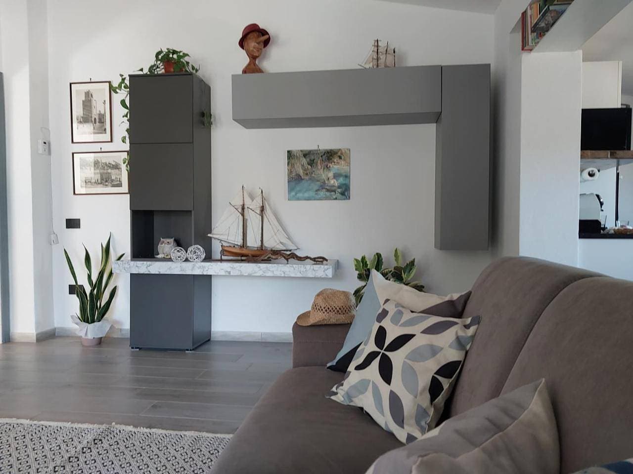 Foto 9 von 33: Three-Bedroom House