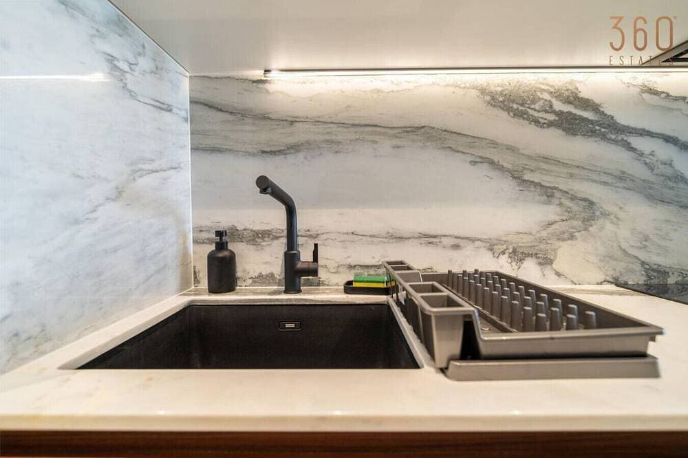 Foto 6 von 30: The Official Mercury Suites - Luxurious Apt w/WIFI