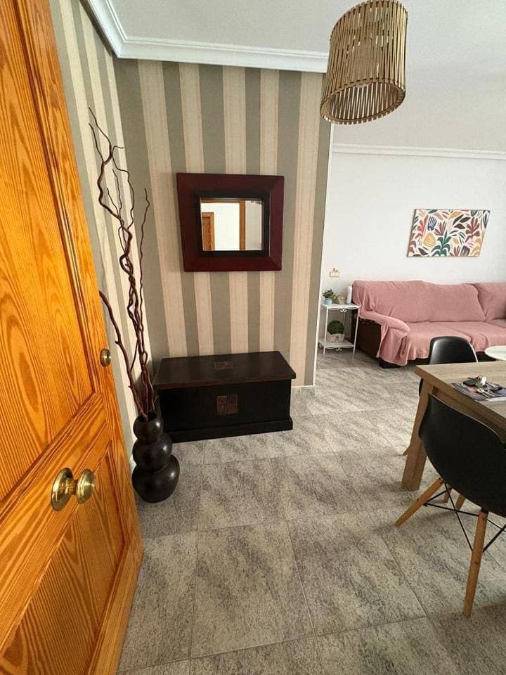 Foto 12 von 41: One-Bedroom Apartment