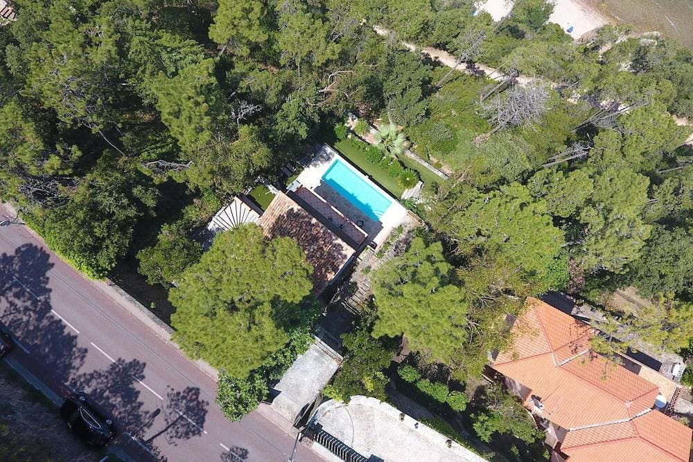 Foto 13 von 30: “The Beach House” - waterfront villa with spectacular views and private pool