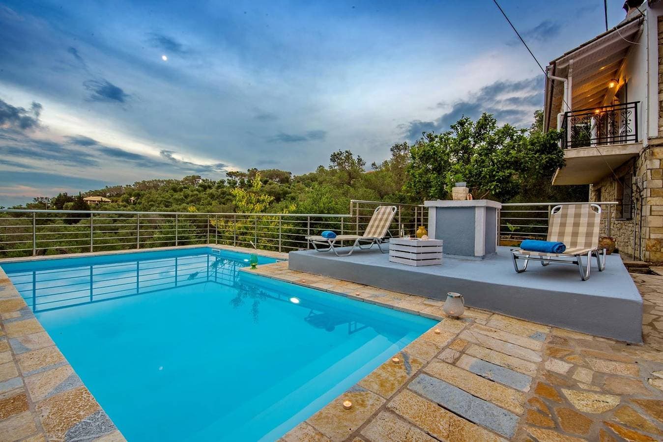 Foto 3 von 24: Villa für 8 Personen mit Meerblick