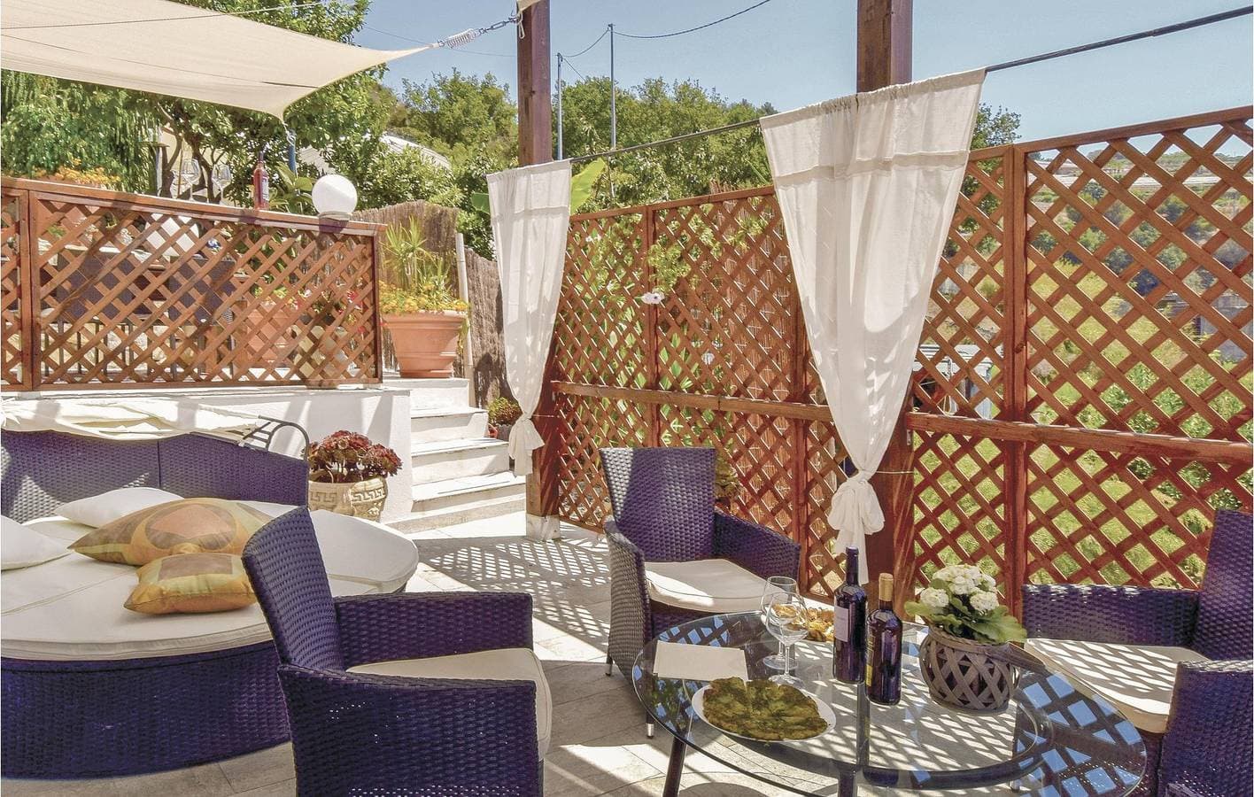 Foto 12 von 30: Apt mit Meerblick, Parkplatz, AC, Pool, Terrasse & WiFi - 1km zum Strand