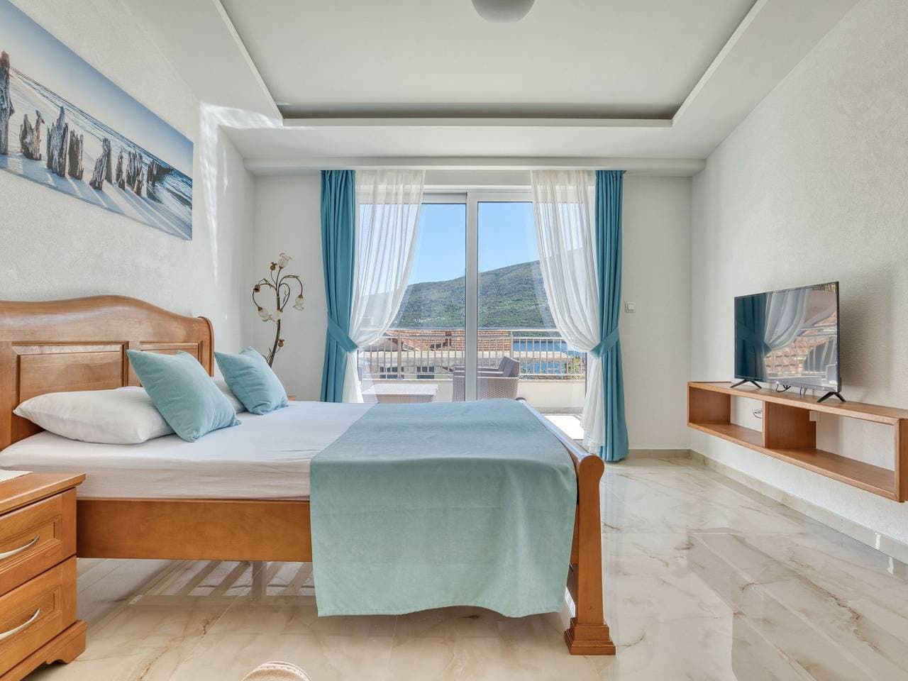 Foto 4 von 41: Ljubica Superior 3-Zimmer-Apartment mit Meerblick