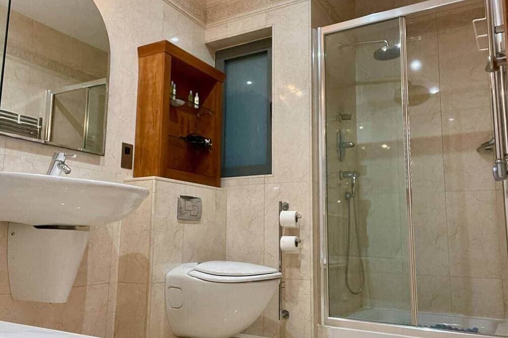 Foto 8 von 30: Superb Sunny Seafront Luxus-Apartment mit Pool und herrlichem Meerblick