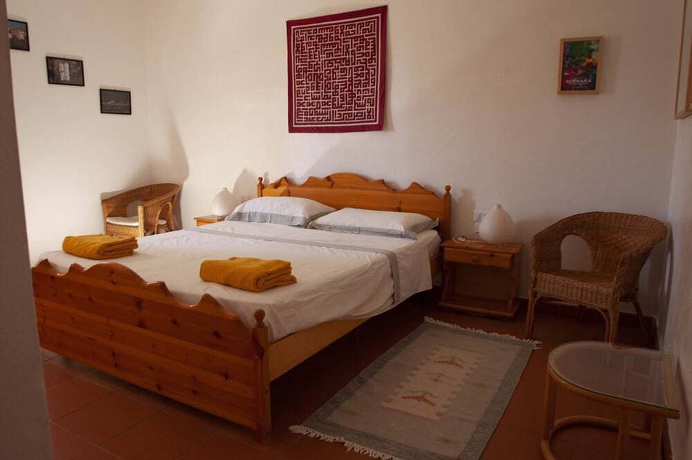 Foto 6 von 30: Villa Paolina: private pool, large shady patio, front garden.