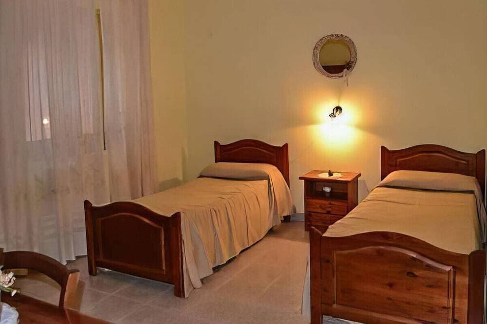 Foto 3 von 28: Villa Fiorita - Casal Velino