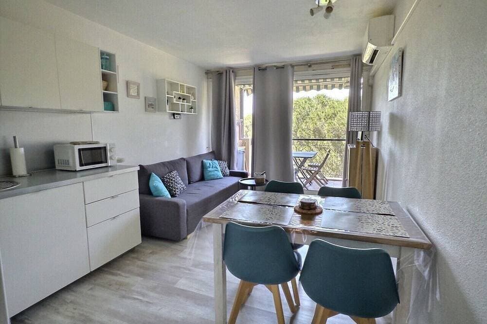 Foto 6 von 10: Appartement T2 au bord de l`eau