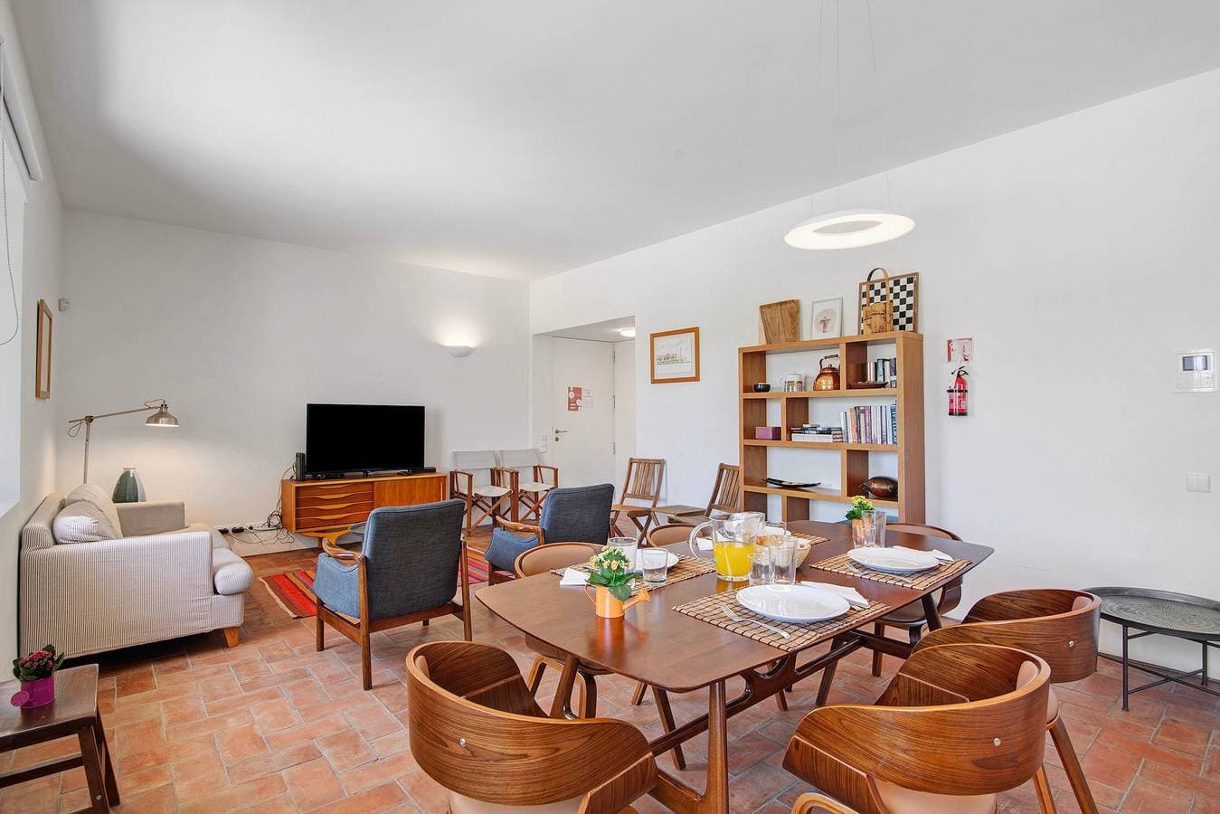 Foto 4 von 34: Duplex-Apartment 'Bernardas Duplex Bl' mit Gemeinschaftspool, WLAN & Klimaanlage