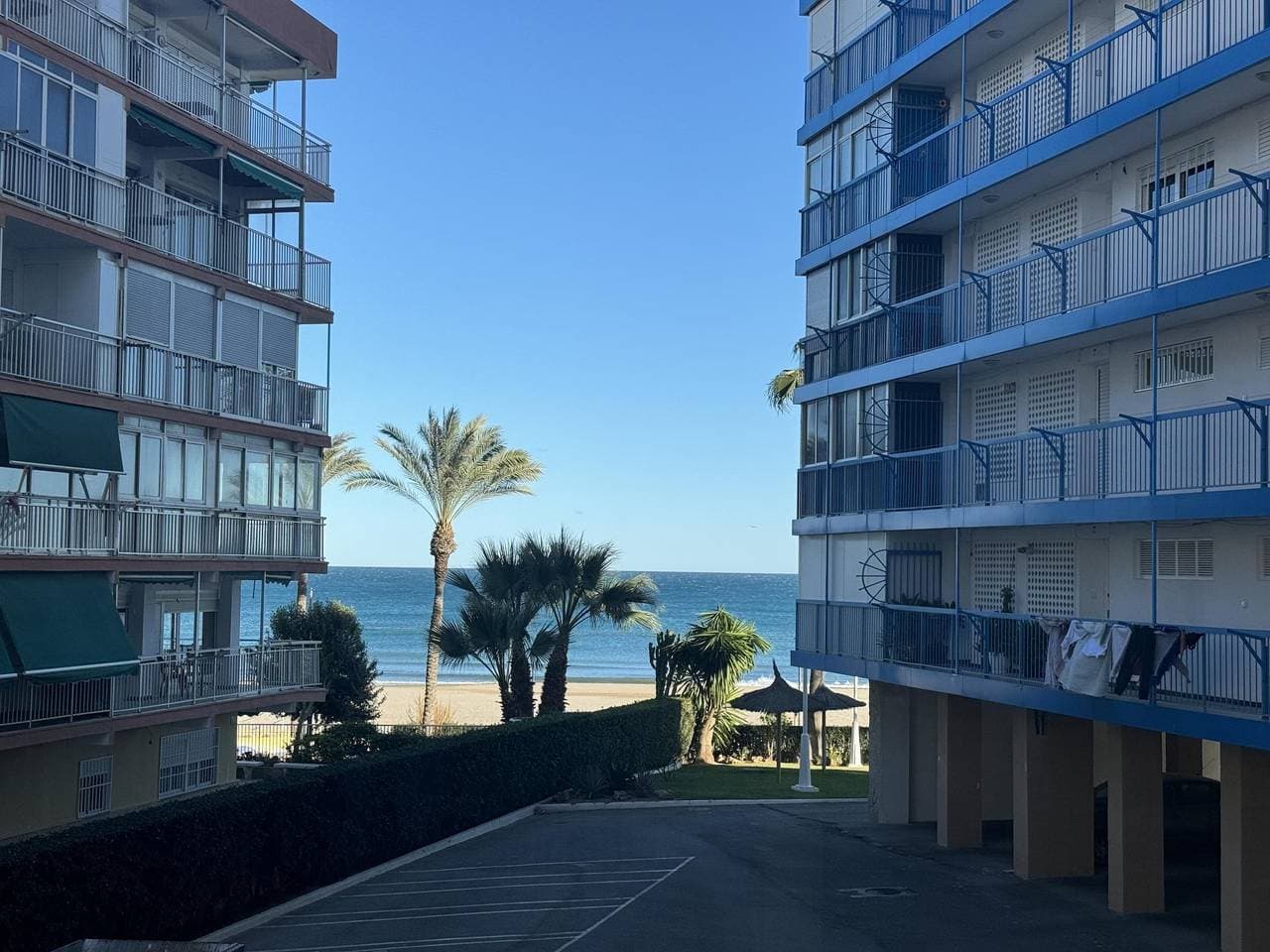 Foto 3 von 34: Ferienwohnung für 4 Personen mit Meerblick