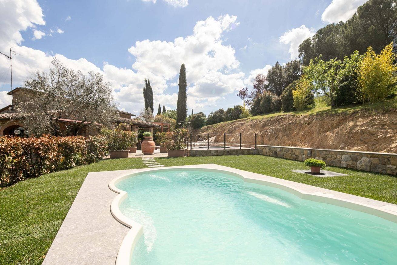 Foto 6 von 32: Villa für 6 Personen mit Garten