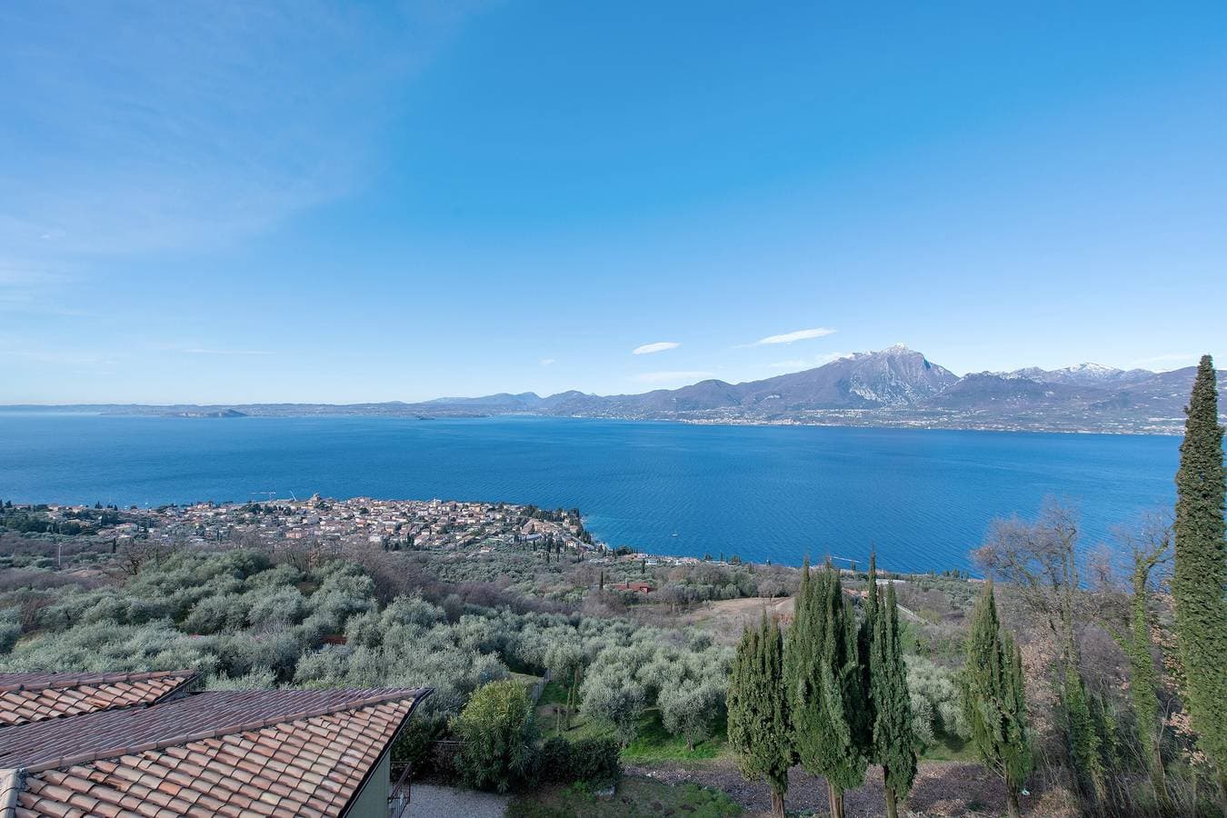 Foto 13 von 31: Ferienwohnung 'Casa Serena' mit Seeblick, WLAN und Klimaanlage