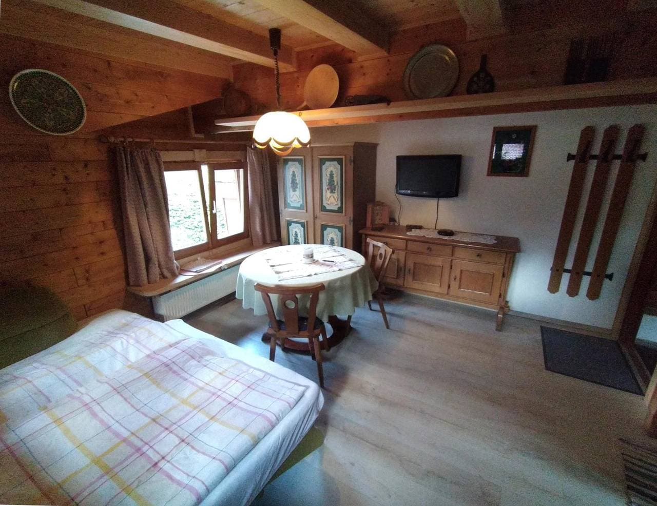 Foto 4 von 8: Appartement "Karwendel"