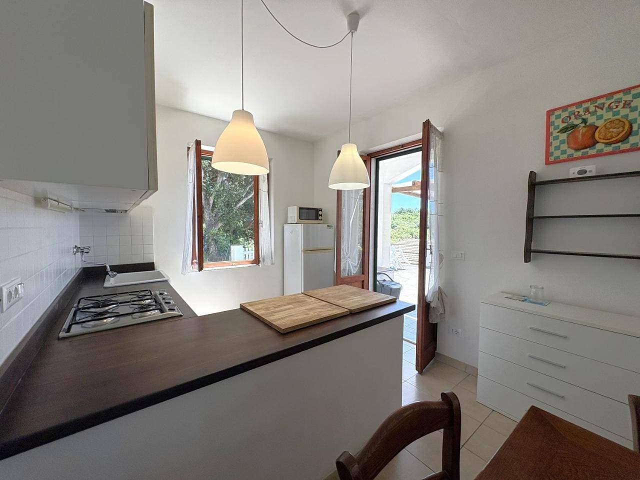 Foto 12 von 37: Two-Bedroom Apartment with Terrace and Sea View