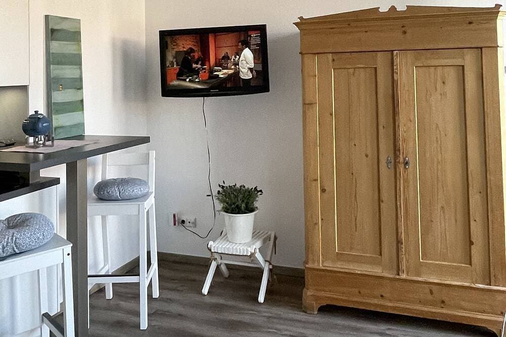 Foto 11 von 23: Tolles Ein-Raum-Apartment direkt am Greetsieler Hafen