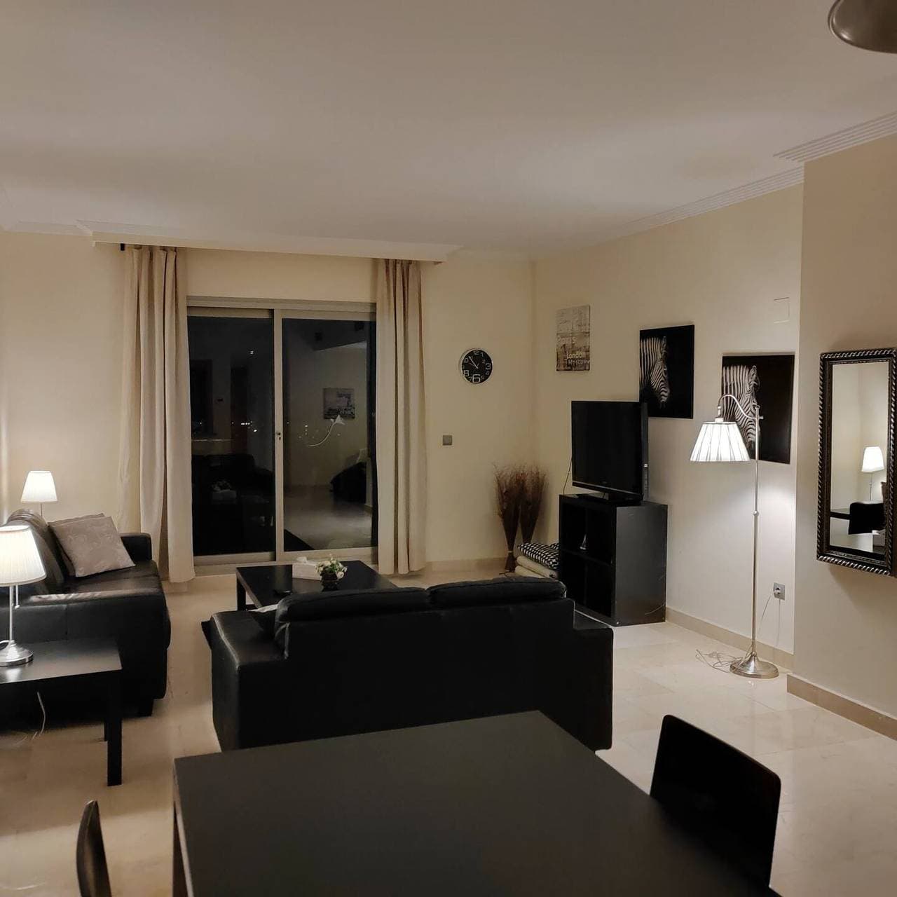 Foto 4 von 25: Ferienwohnung für 4 Personen mit Terrasse