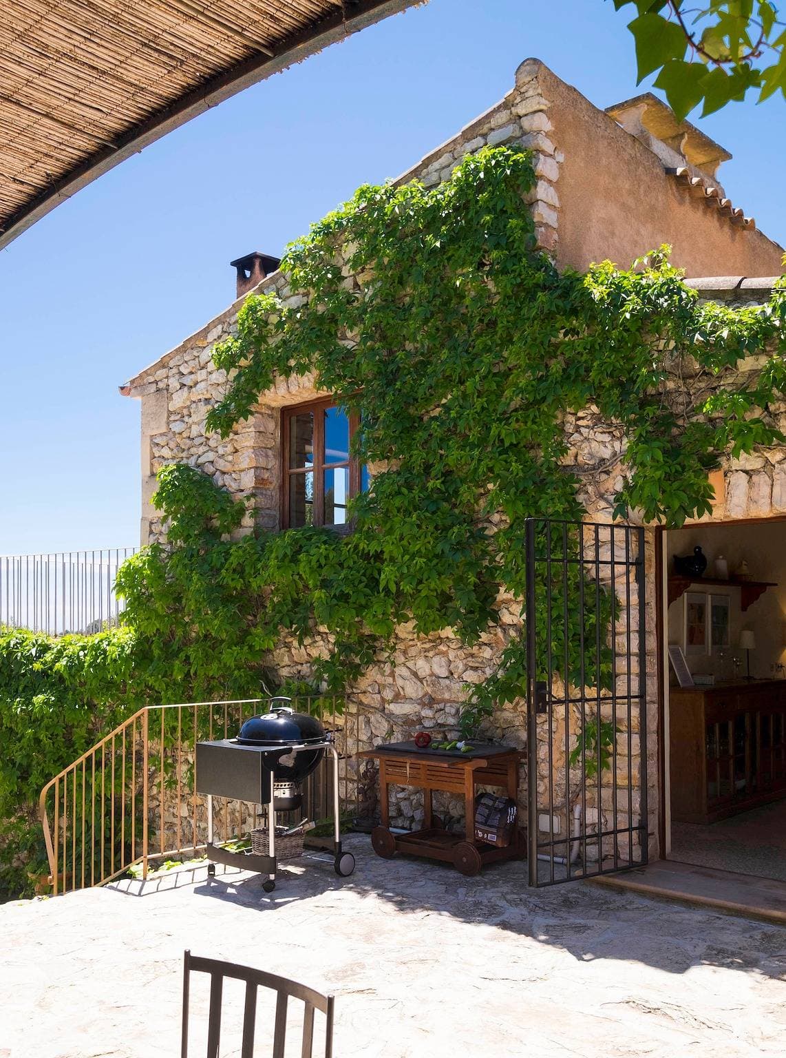 Foto 5 von 29: Villa aus Naturstein mit Pool: Villa Son Reus