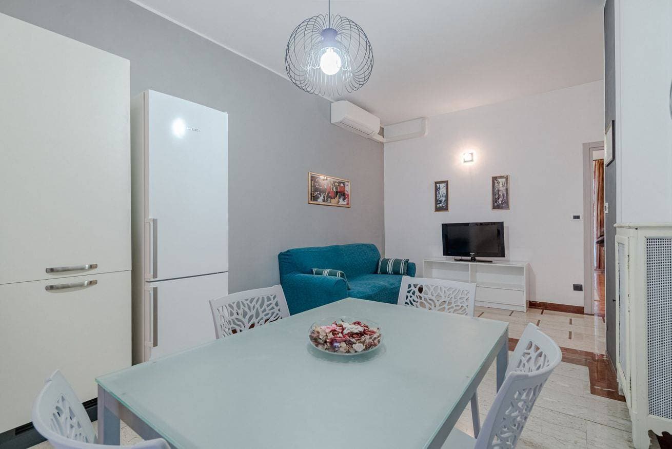 Foto 13 von 44: Ferienwohnung für 3 Personen mit Balkon/Terrasse