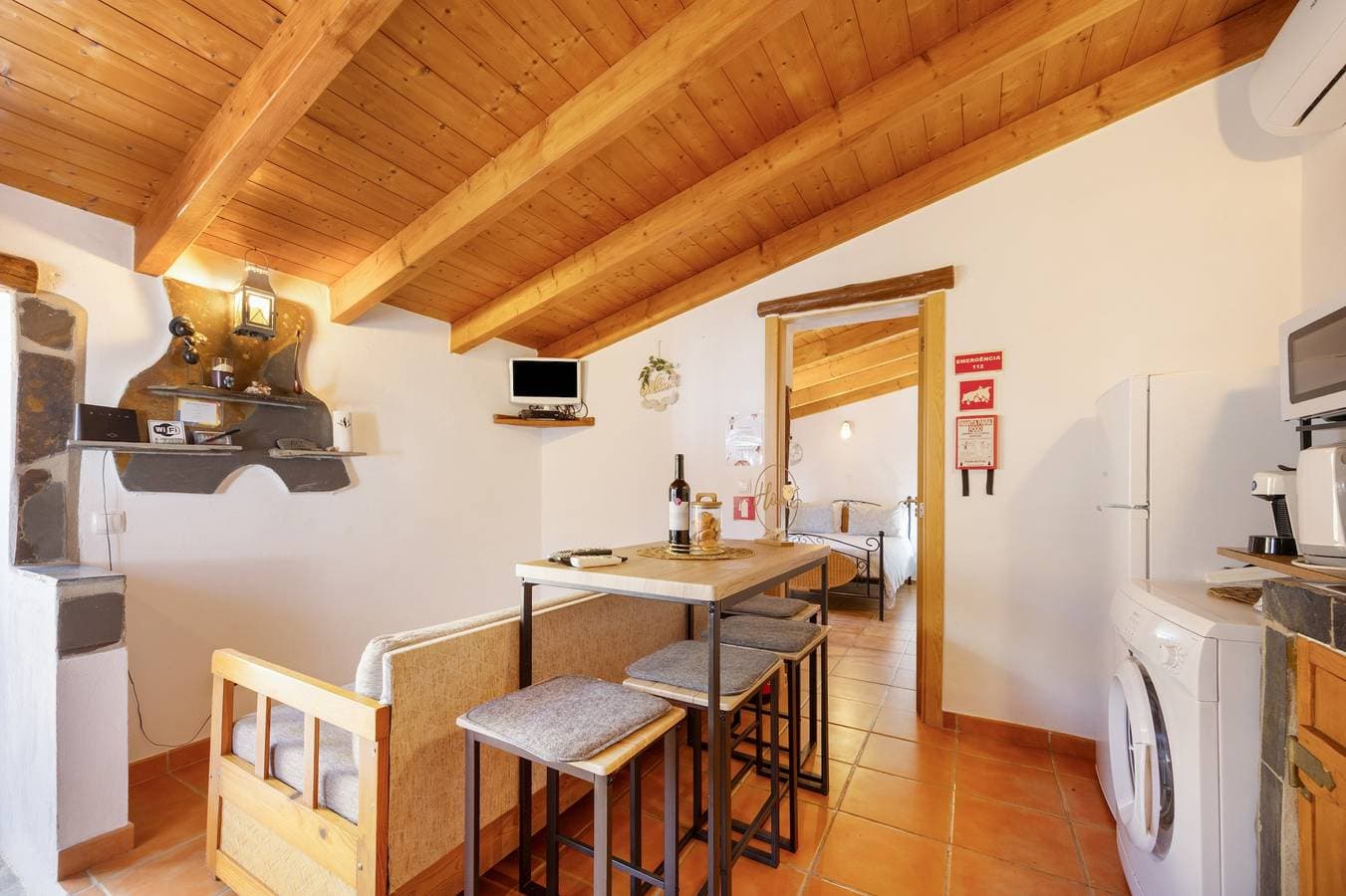 Foto 6 von 33: Ferienhaus 'Coureladaltura 1' mit Bergblick, WLAN und Klimaanlage
