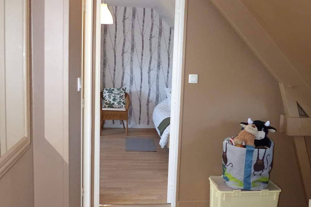 Foto 12 von 30: Pistache-Gîte-Ensuite mit Dusche-Gartenblick