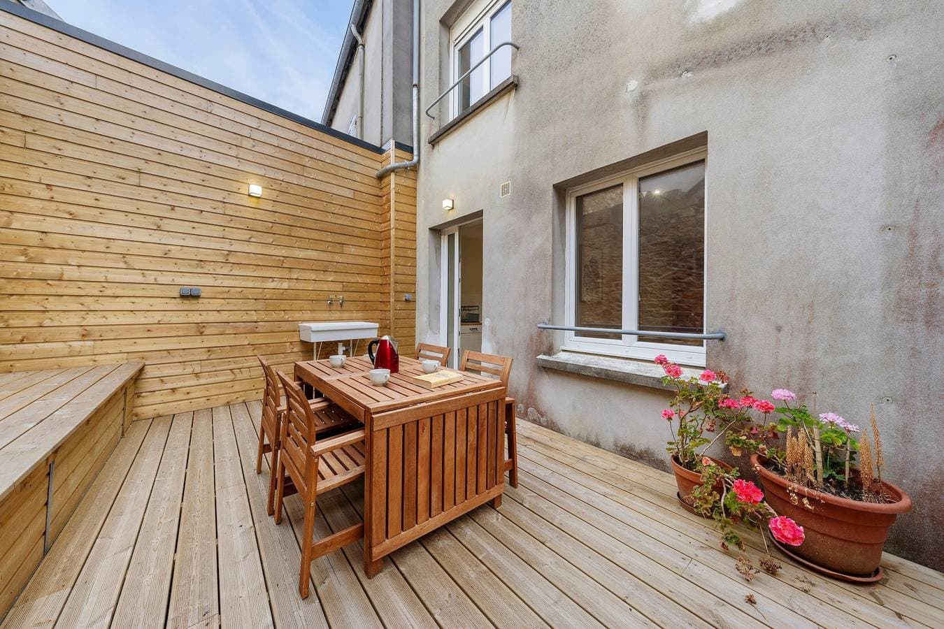 Foto 11 von 26: Ferienhaus 'Le Toudouze, Am Kai' mit Meerblick und privater Terrasse