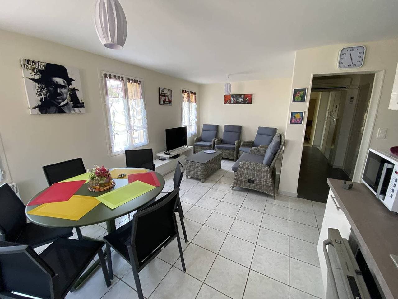 Foto 3 von 21: Ferienwohnung für 6 Personen mit Terrasse