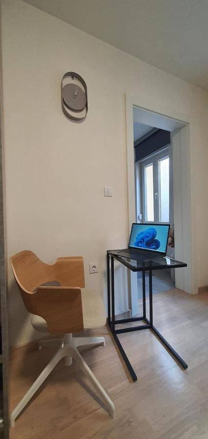Foto 4 von 31: One-Bedroom Apartment