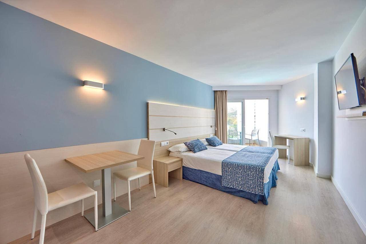 Foto 6 von 9: Double Room with Balcony