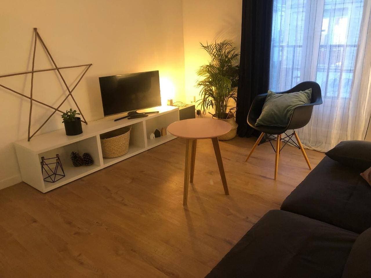 Foto 9 von 52: One-Bedroom Apartment