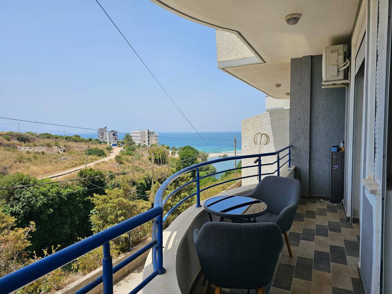 Foto 2 von 25: Ferienwohnung für 3 Personen mit Balkon