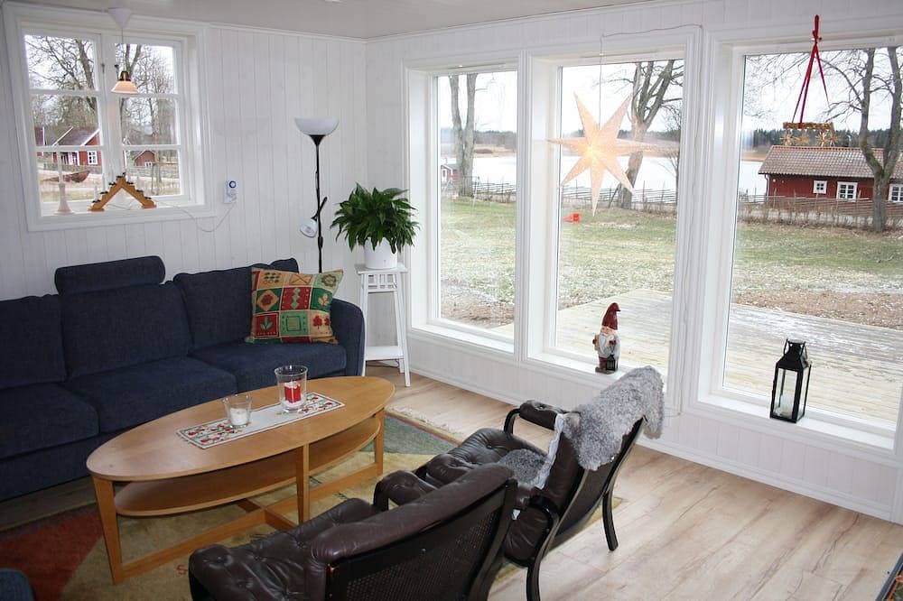 Foto 12 von 30: Schönes Ferienhaus nur 60 Meter vom See, Timmerstugan