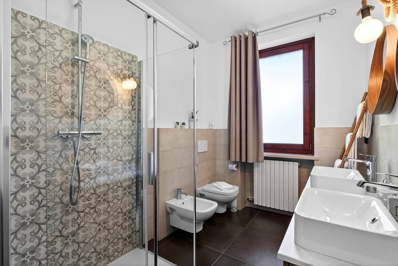 Foto 12 von 42: Regarda - "Villa Ida, Rodole Einheit" mit Stil und Liebe eingerichtet, mit Pool und Klimaanlage