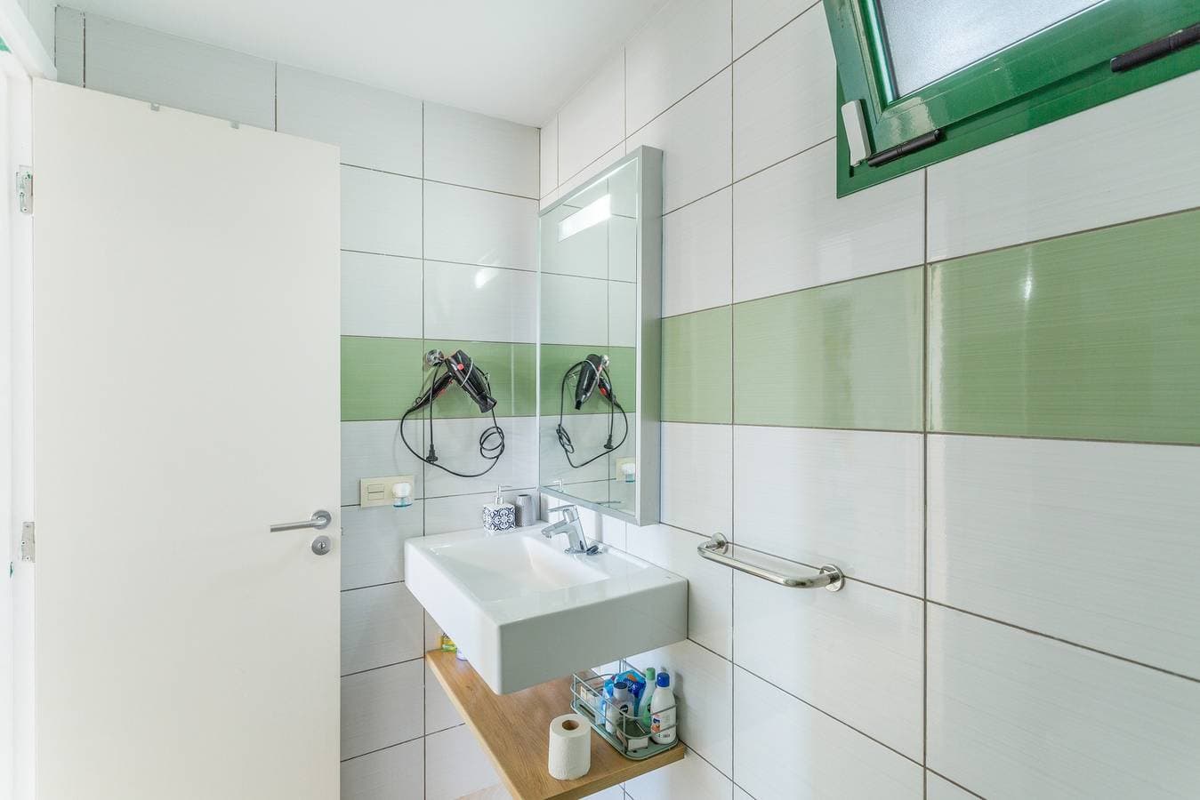 Foto 13 von 26: Ferienwohnung 'Paraíso Para Todos' mit Meerblick, Pool und WLAN