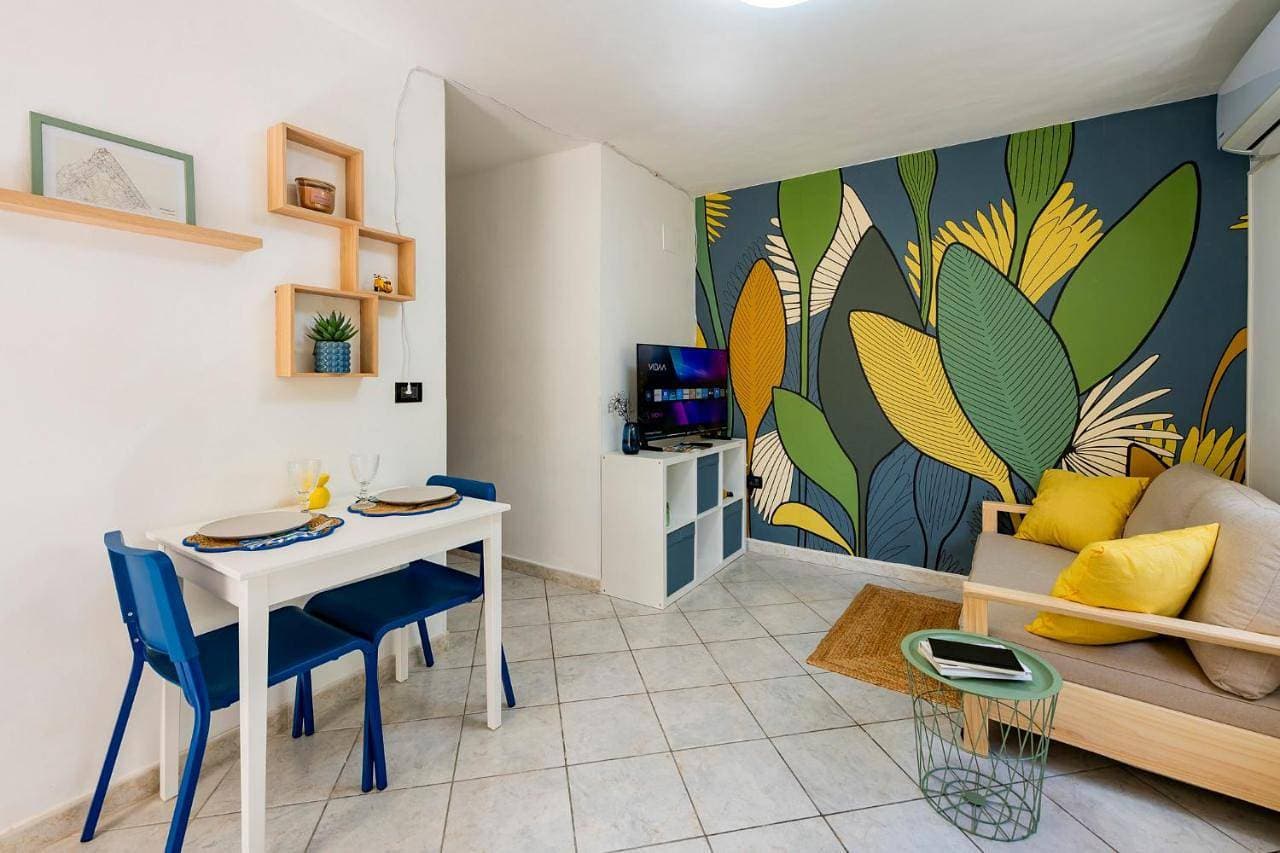 GuestHost - Dolce Vita Flat near the Beach 1