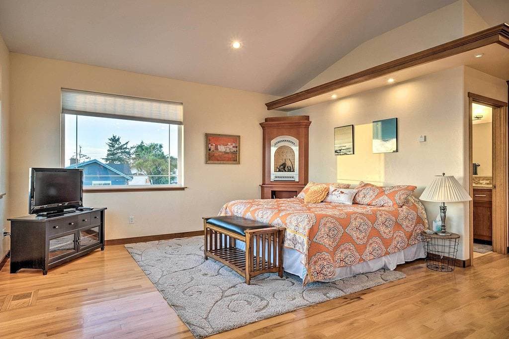 Foto 3 von 31: Crescent City Getaway w/ Panoramic Ocean Views!