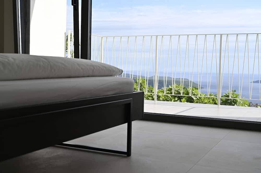 Foto 2 von 24: Traumhaftes Steinhaus am Meer: Luxus mit Infinity-Pool und Panoramablick
