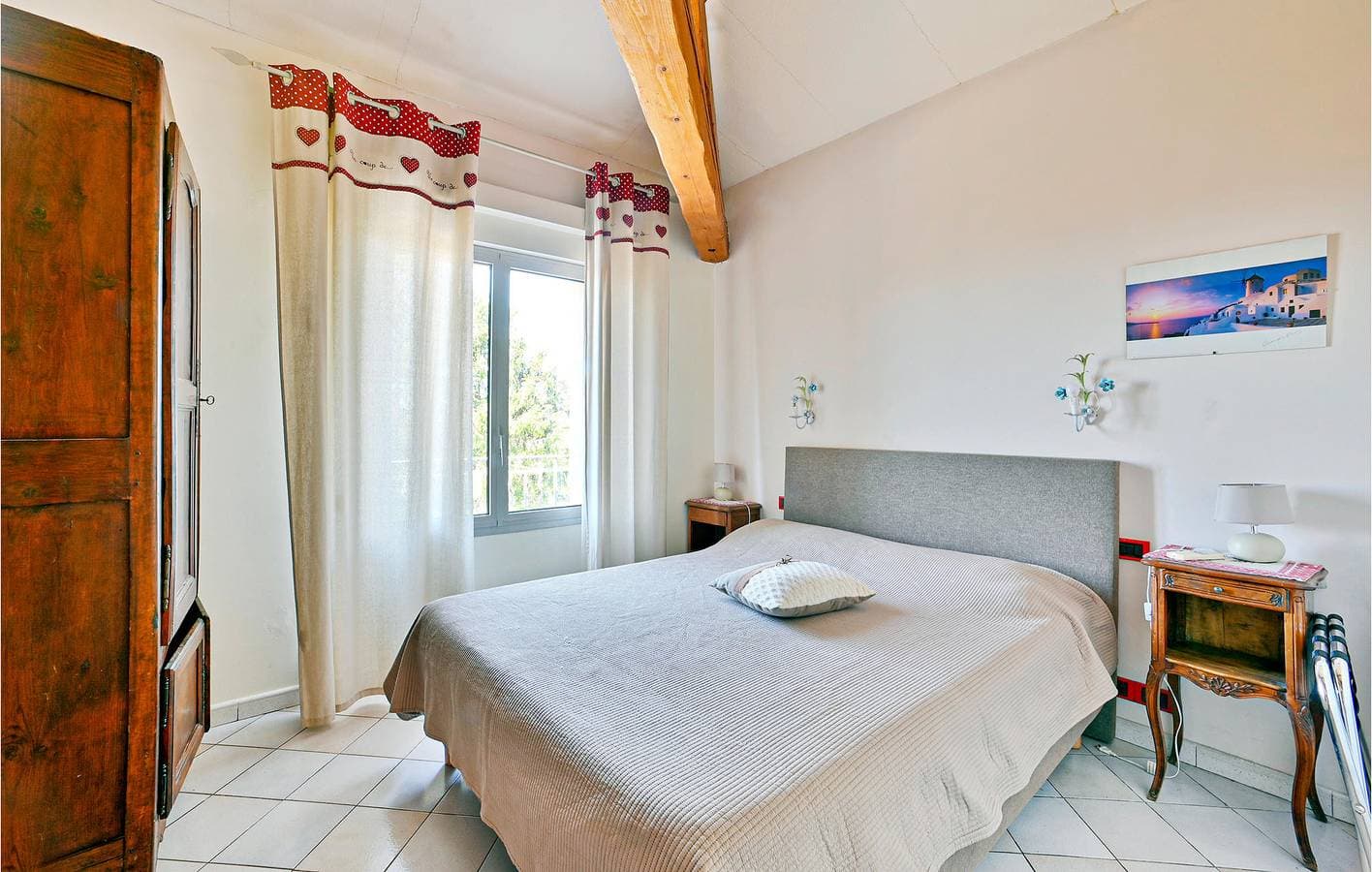 Foto 6 von 25: Châteaurenard Wohnung: Parkplatz, AC, Pool, WiFi