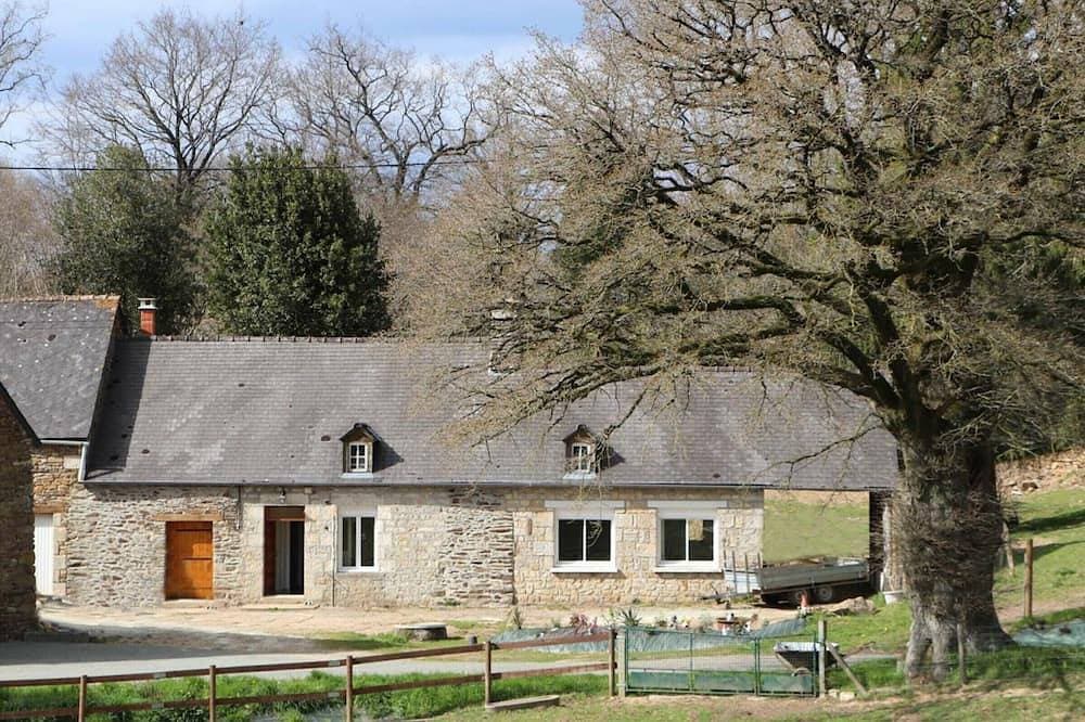 Charmantes Haus mit Garten, nahe Bagnoles 1